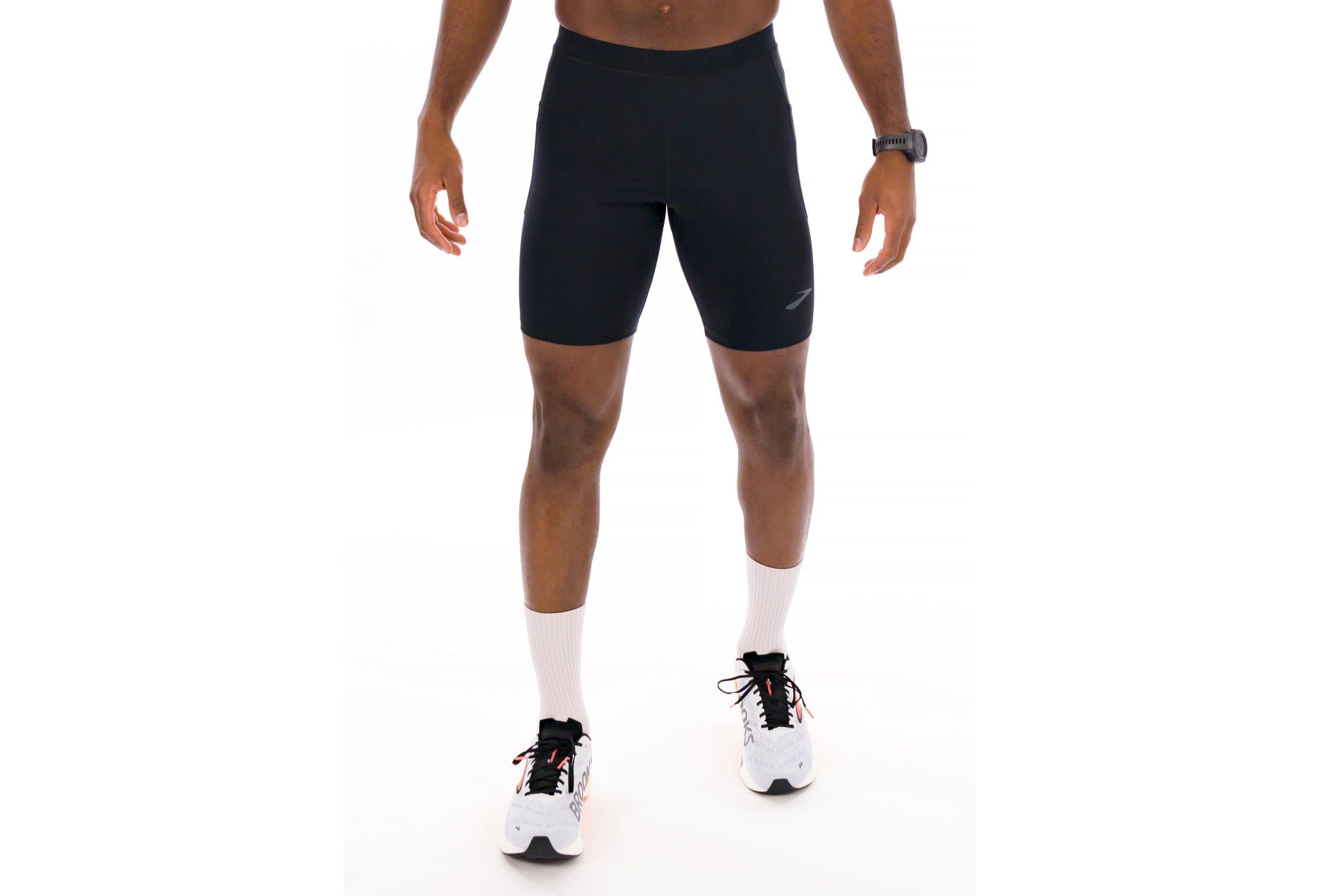 Brooks Source M